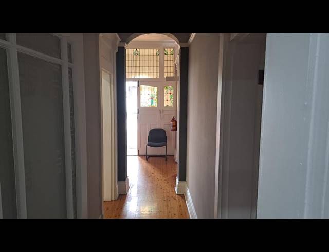 BUSINESS PROPERTY TO RENT IN MILL PARK